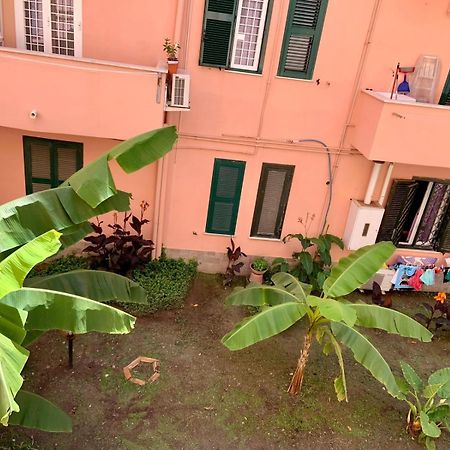 アンツィオLa Casina Sul Portoアパートメント エクステリア 写真