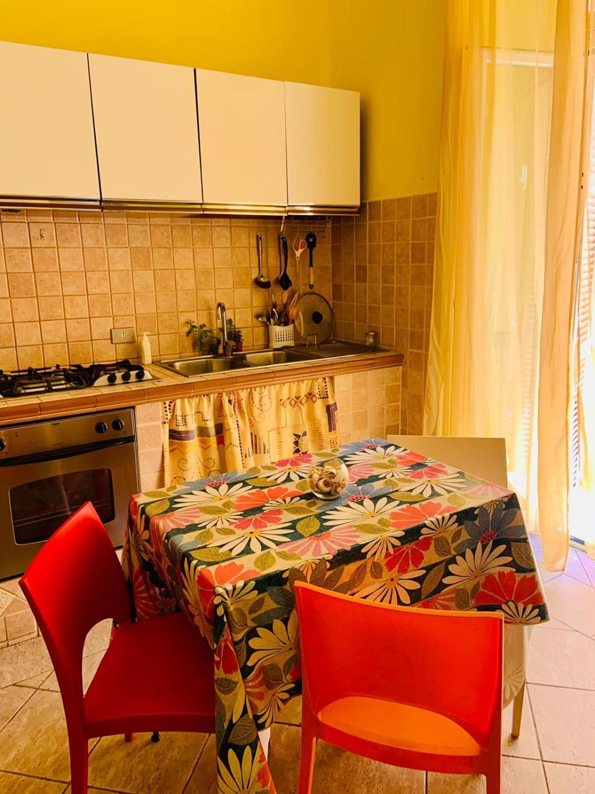 アンツィオLa Casina Sul Portoアパートメント エクステリア 写真